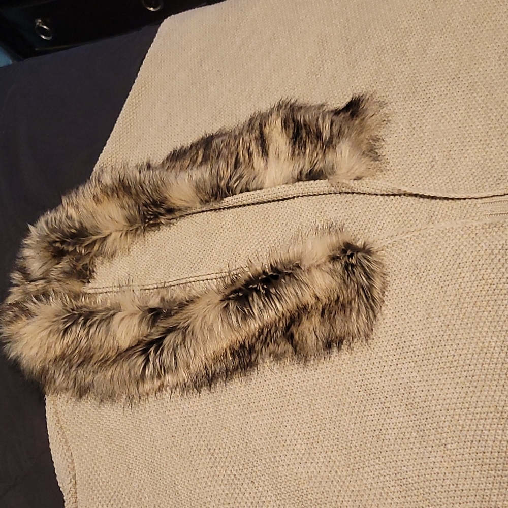 Marona  Shaw fur - Picture 3 of 5